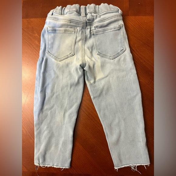 Oshkosh bundle girl’s embroidered jeans size 3T Old Navy Top - Picture 3 of 11